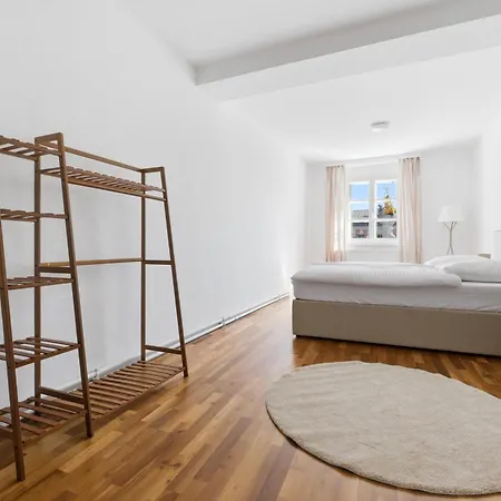 Apartment Alpena Homes, Zentrum, Sehr Geraeumig, Kueche Linz